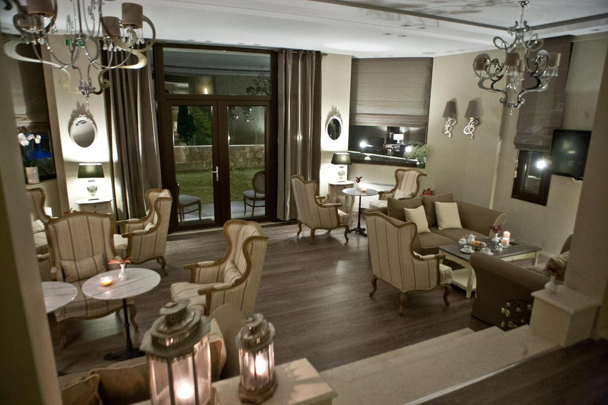 Melies Boutique Hotel Káto Loutrákion Exteriör bild